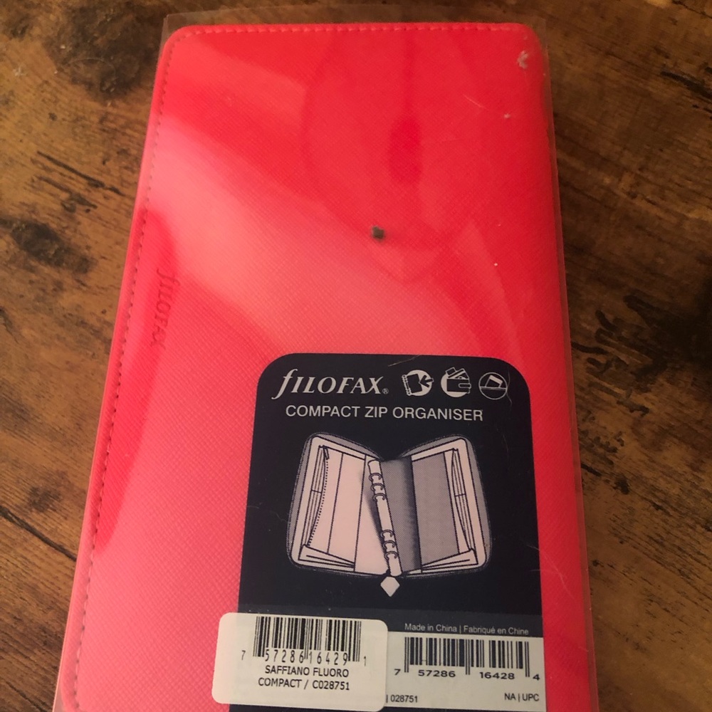 Filofax compact zip organizer